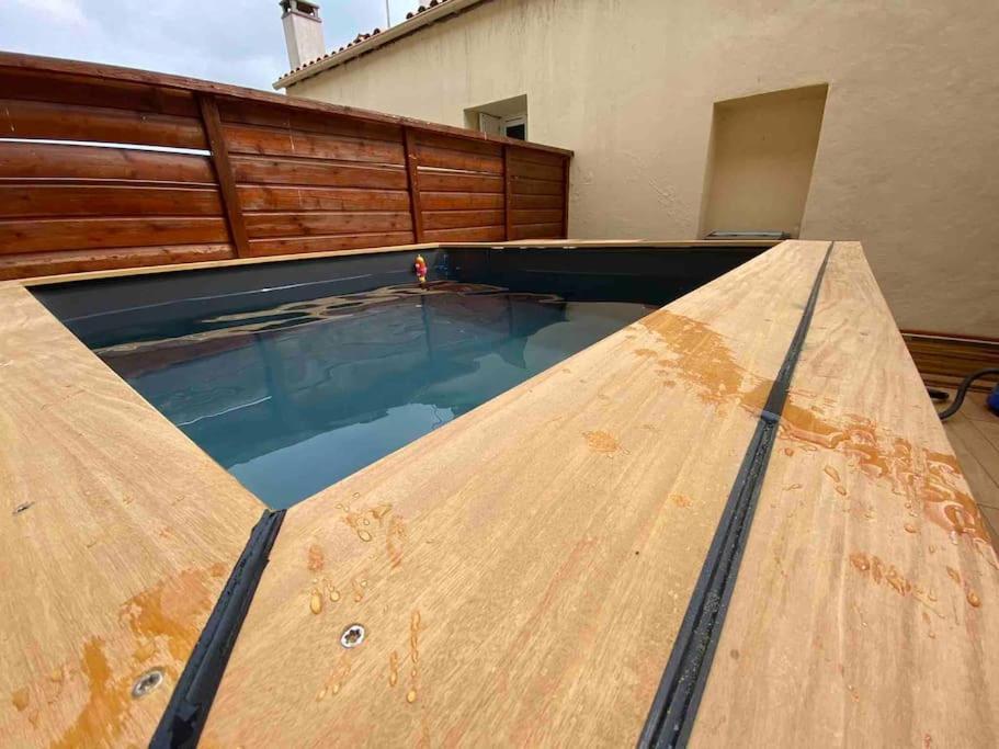 Villa Charentaise 6-8 Personnes Avec Piscine Tonnay-Charente Exterior foto
